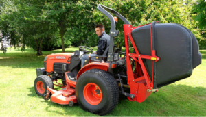 tonte de gazon Dando Jardinier Services à Haute Goulaine